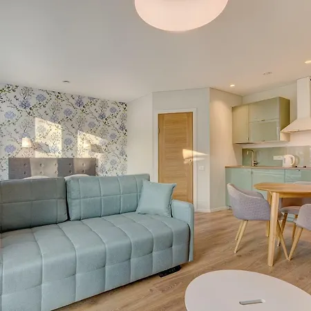 1a - Courtyard View דירה *